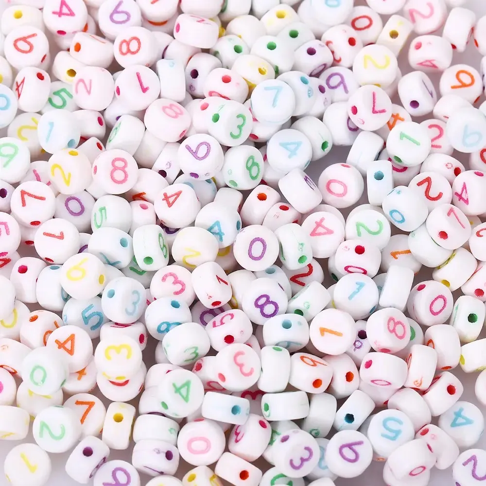 Cuentas Blanca Con Número Multicolor - 50 gramos